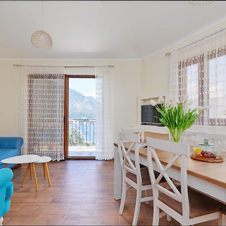 Our Sunset Apartments With Pool And Sea View Котор Екстериор снимка