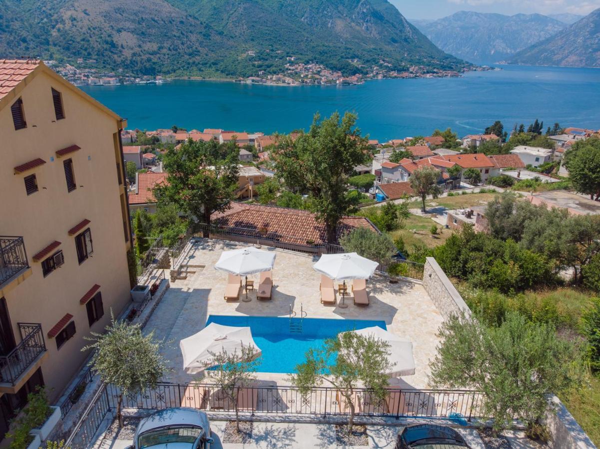 Our Sunset Apartments With Pool And Sea View Котор Екстериор снимка