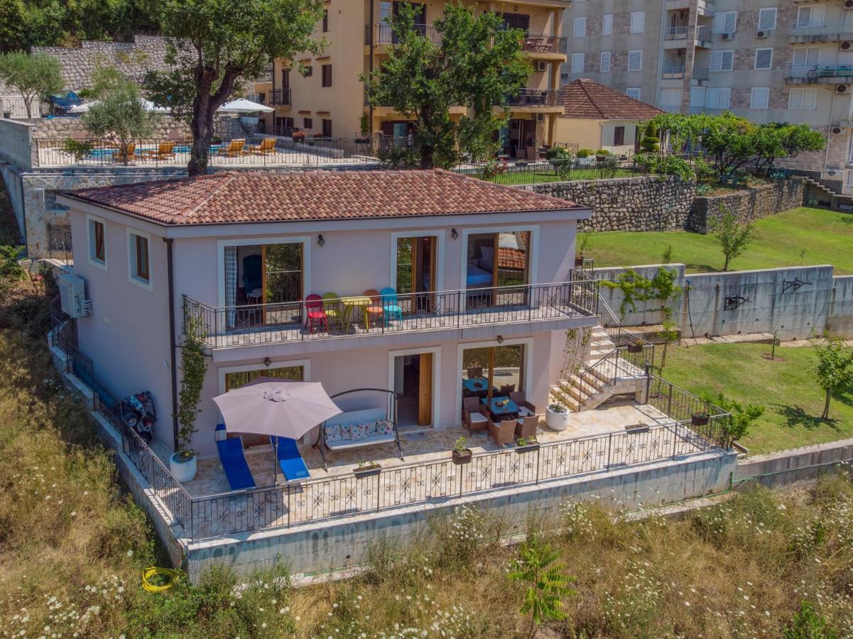 Our Sunset Apartments With Pool And Sea View Котор Екстериор снимка