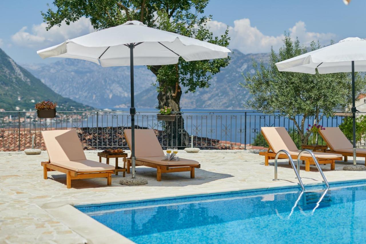 Our Sunset Apartments With Pool And Sea View Котор Екстериор снимка