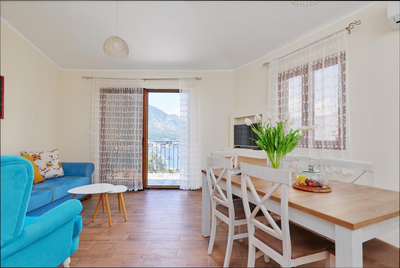 Our Sunset Apartments With Pool And Sea View Котор Екстериор снимка